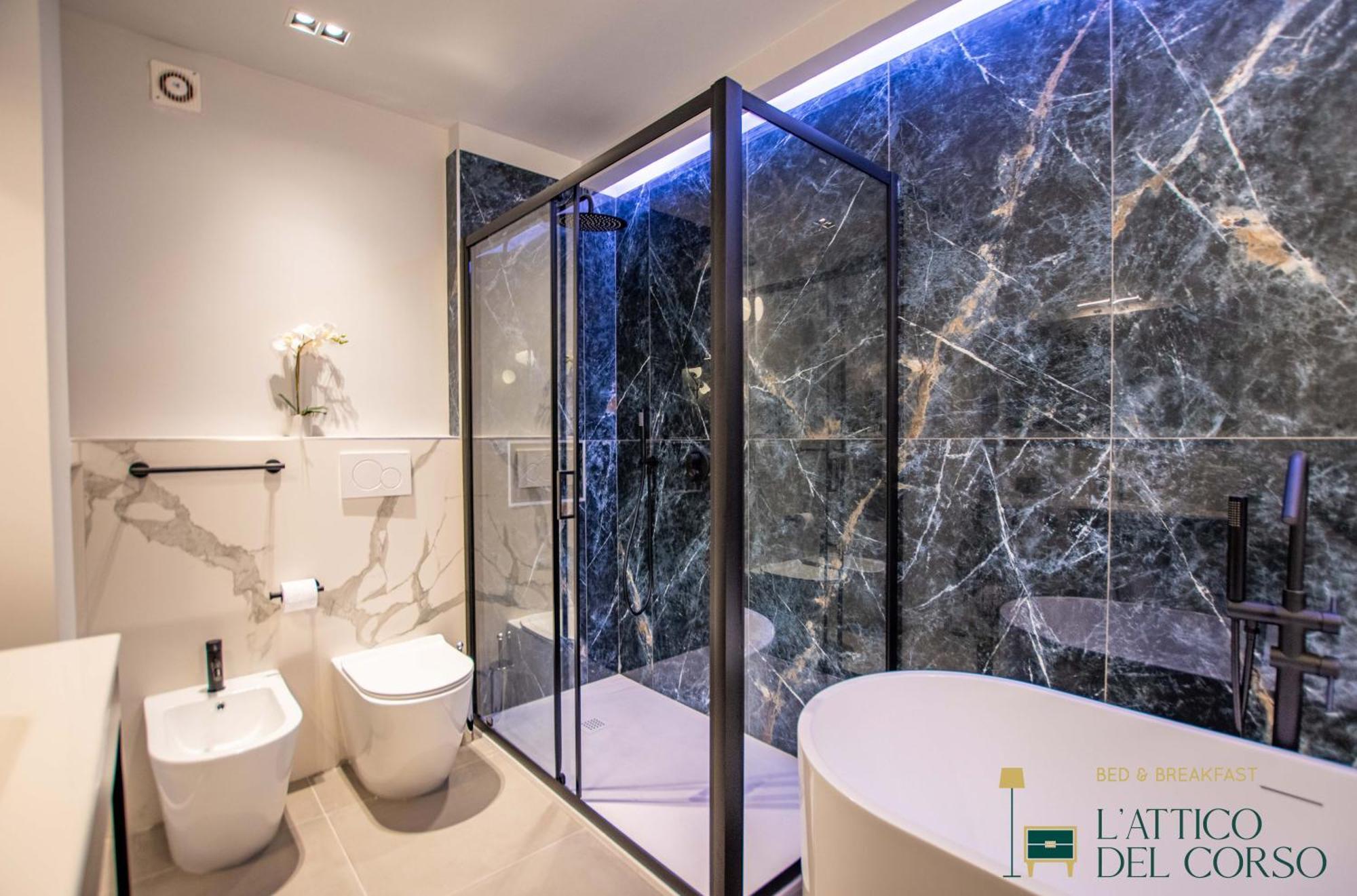 L'Attico Del Corso Apartment Trieste Ngoại thất bức ảnh