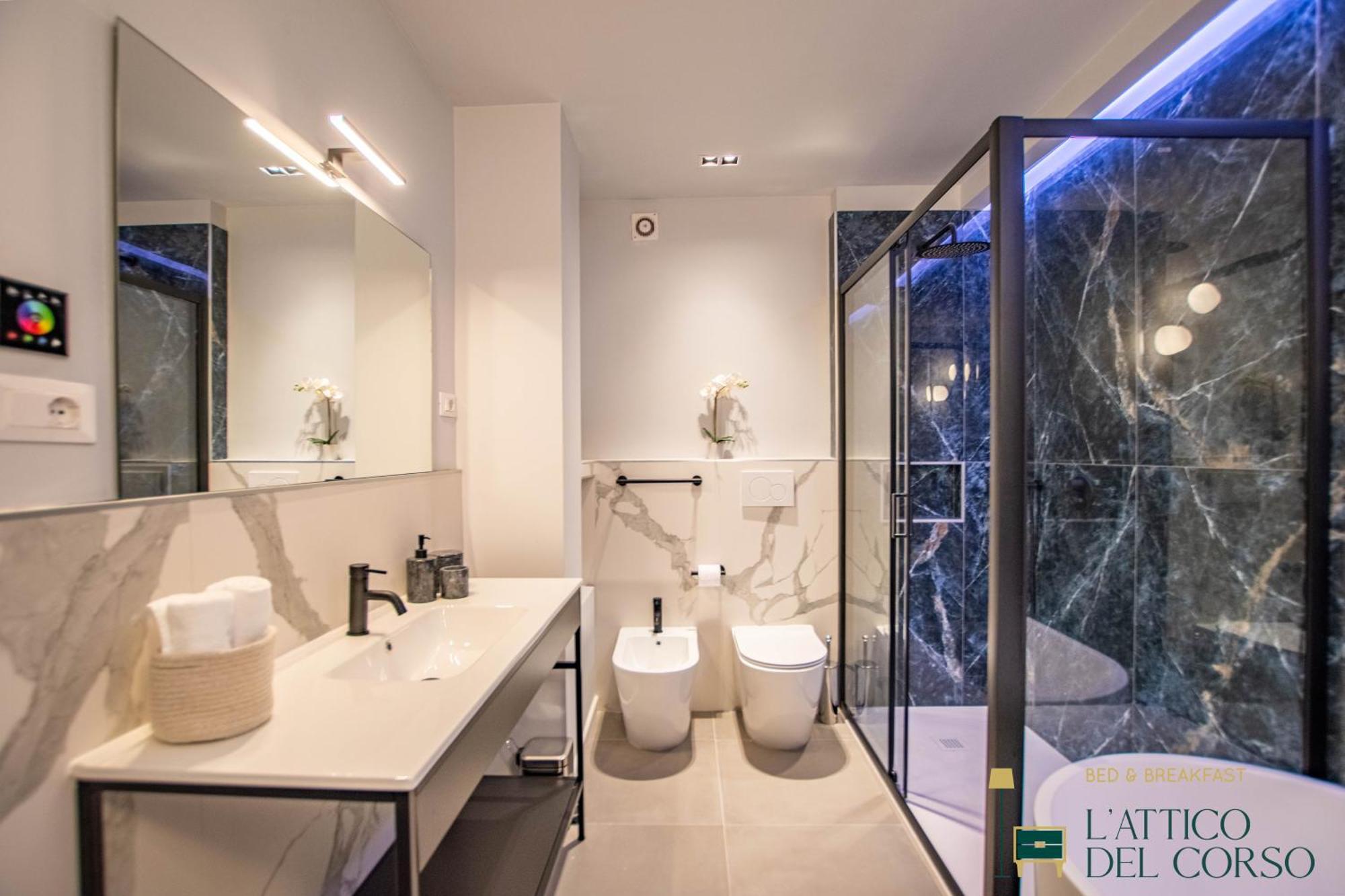 L'Attico Del Corso Apartment Trieste Ngoại thất bức ảnh