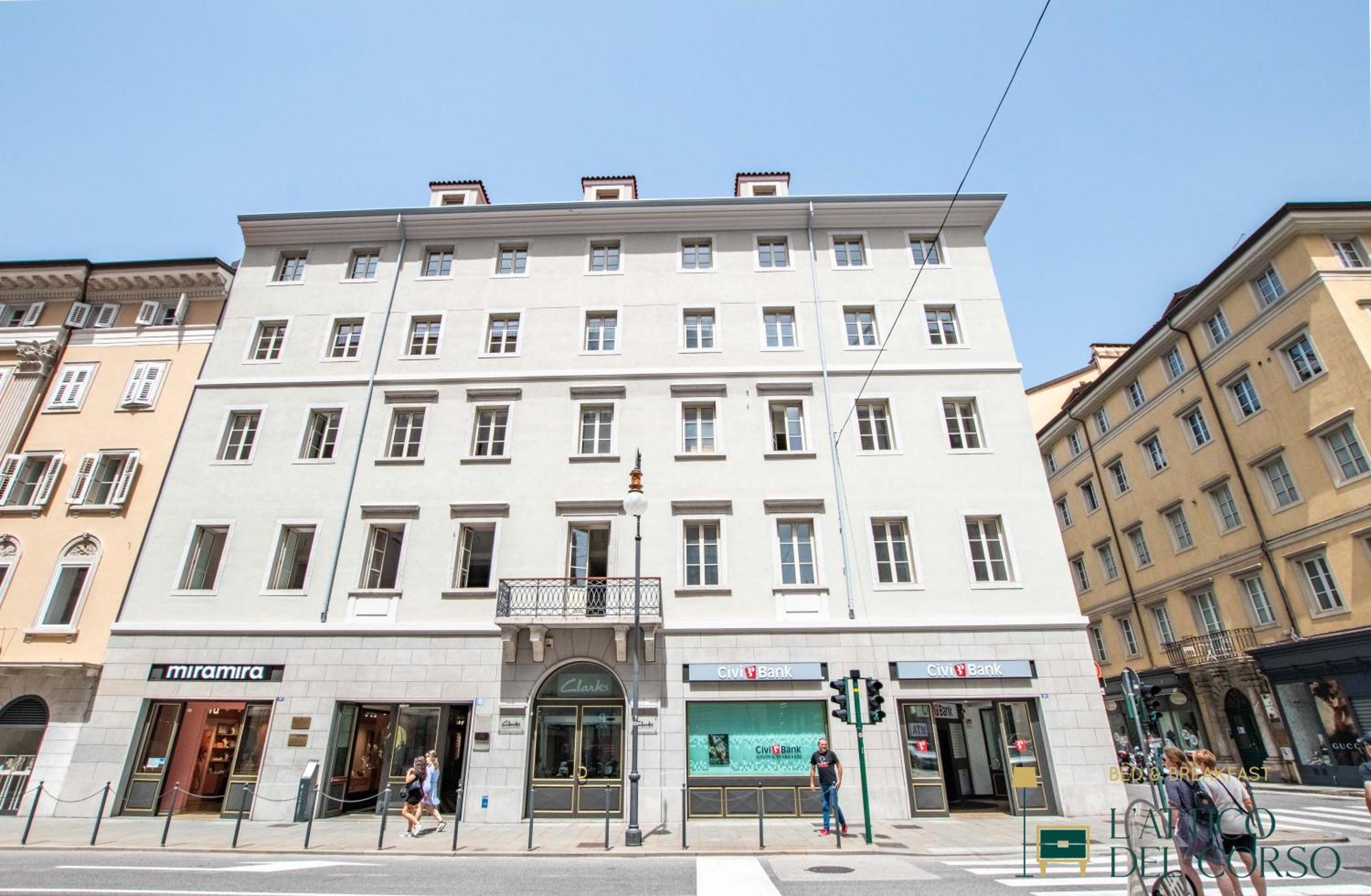 L'Attico Del Corso Apartment Trieste Ngoại thất bức ảnh