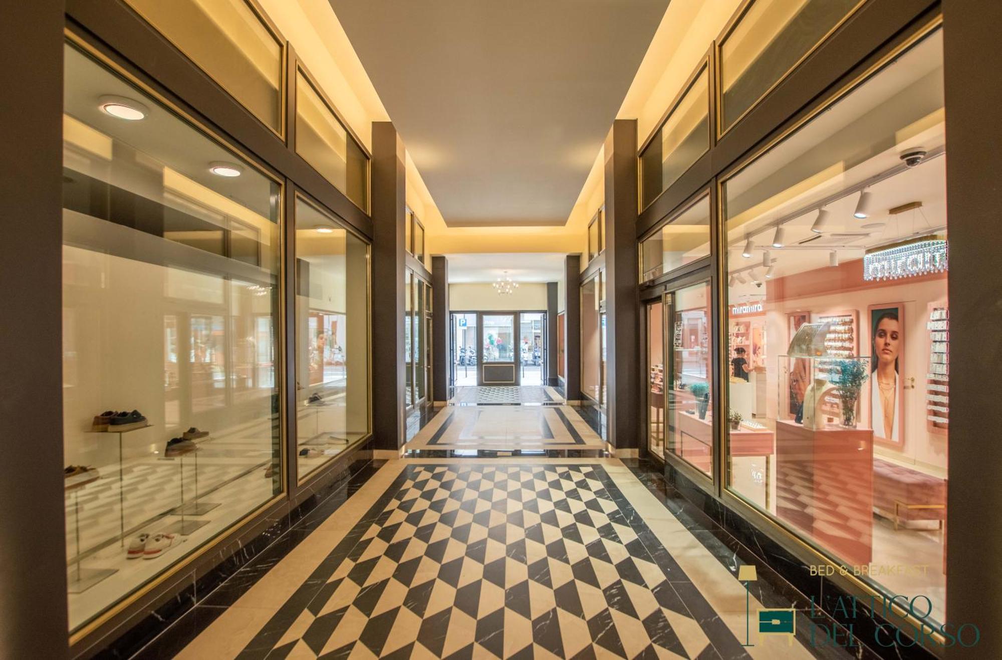 L'Attico Del Corso Apartment Trieste Ngoại thất bức ảnh